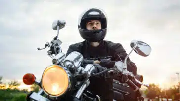 eclairage negligez votre moto pas